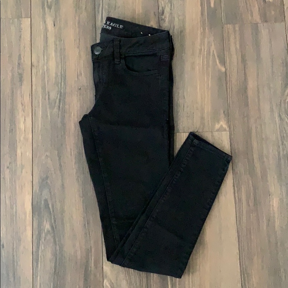 Women’s American Eagle jeans